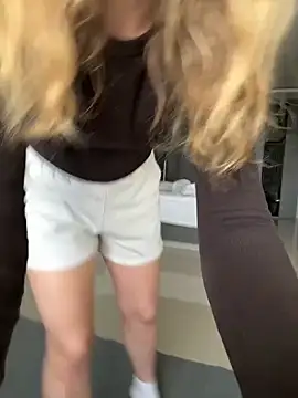 Nura_n_Sarah from StripChat is Freechat