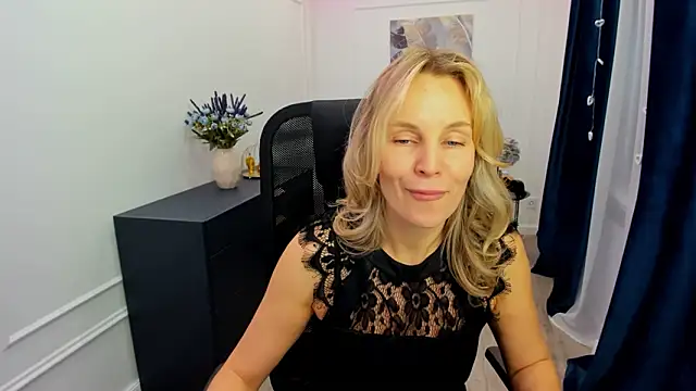 sinty_devis - Sinty_Devis's free webcam