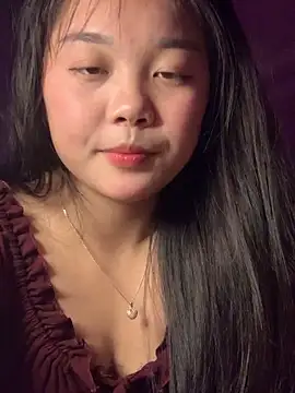 baa-bee22 (F teen) - Hij