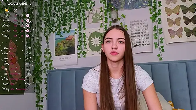 Fit_Brunette_ webcam