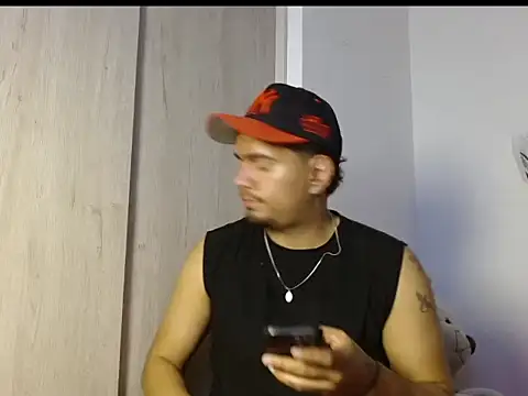 Henry_villa23 webcam