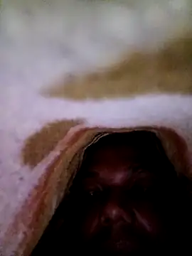 mailsonp (Ask my age) - Mostra o pau durinho no banheiro