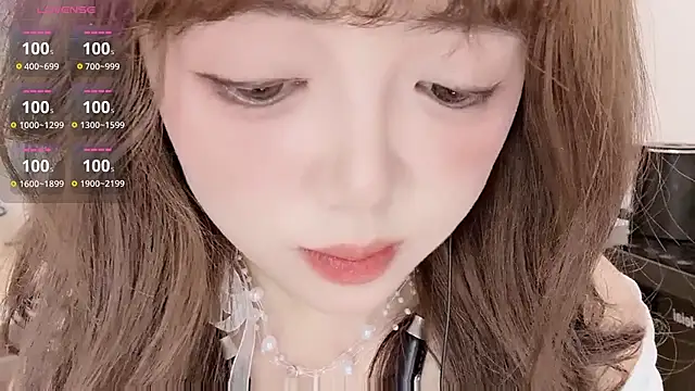 美女DDDDDoremi在线直播