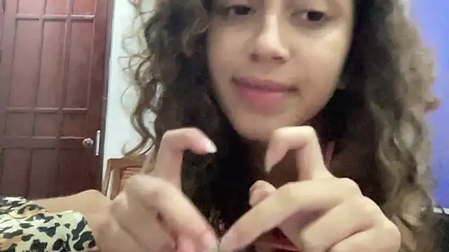 absoluthorrorfield webcam