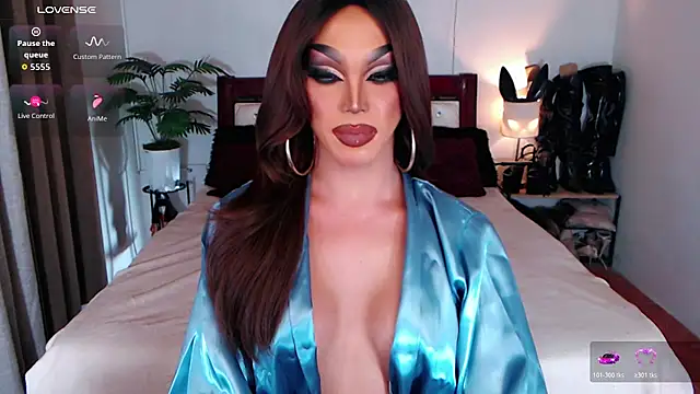 xQueenElektrax webcam