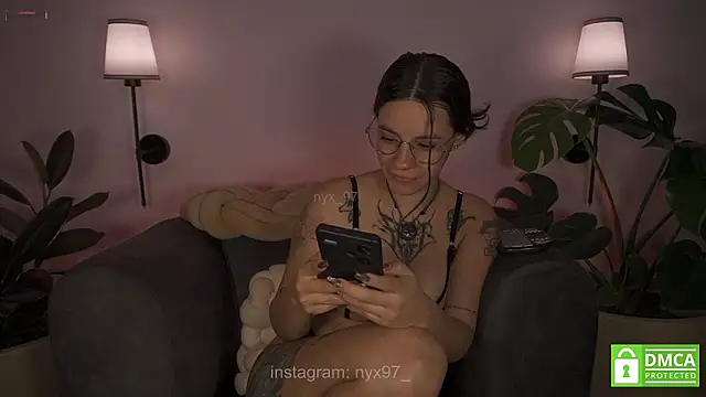 nyx_97 webcam