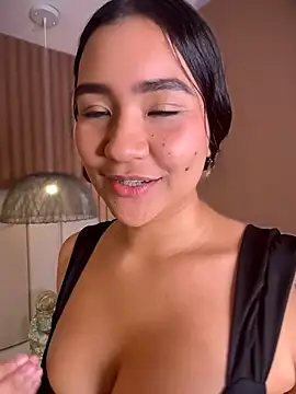 noa_moon - Noa_moon's free webcam - UK Sex Cams