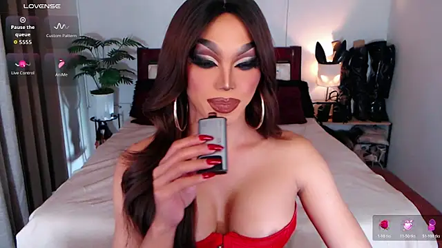 xQueenElektrax webcam