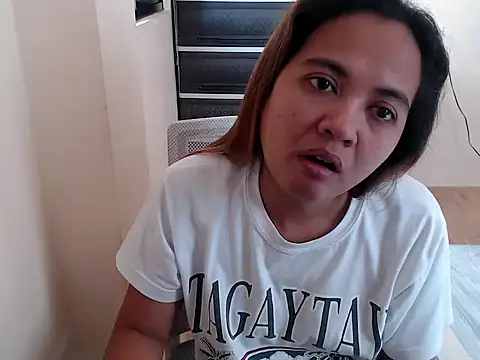 xthelastvirginx - XTheLastVIRGINx's free webcam