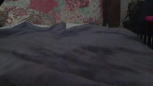 Ireallysquirt webcam