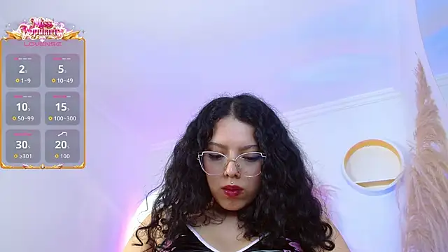 Aurora_Brownn webcam