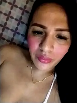 Yourbabyshane webcam