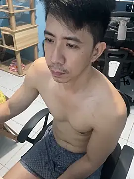 ieat_monsters webcam