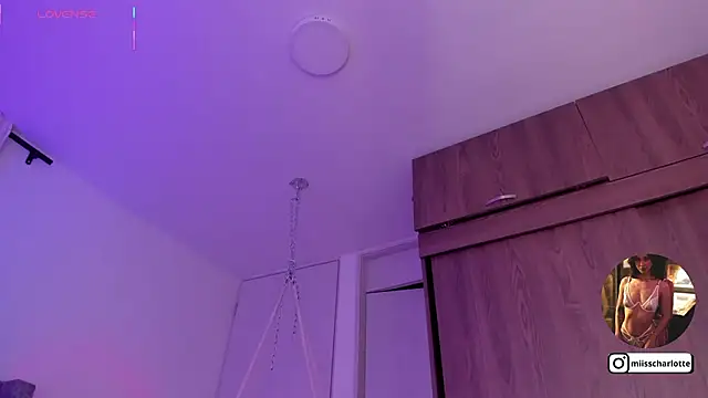 miss__charlotte7 webcam