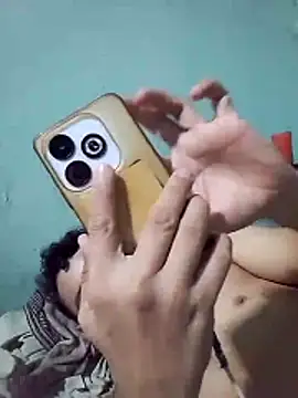 Hot_p0lla_grande_activo webcam