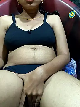 call_me_mouni099 webcam