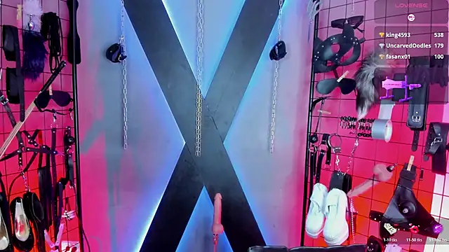 MissScarlet_Ela_bdsm webcam