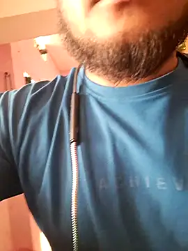 raistarrrr0-9 - RaiStarrrr0-9's free webcam