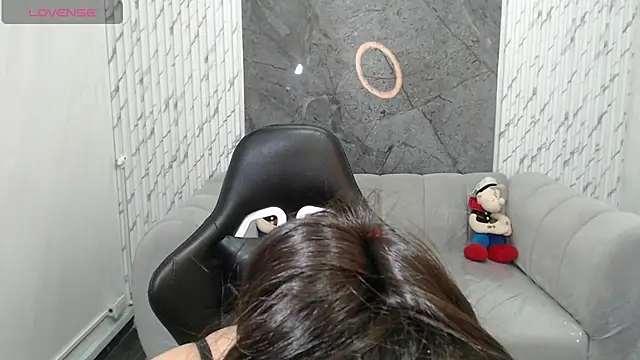 ivony18_b - Ivony18_b's free webcam - UK Sex Cams