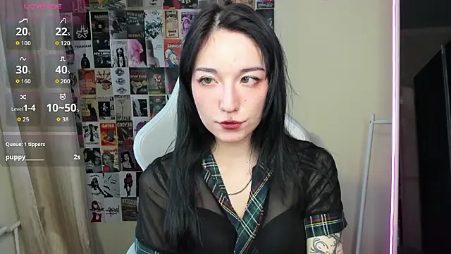 AliceeinWonderlanddd webcam