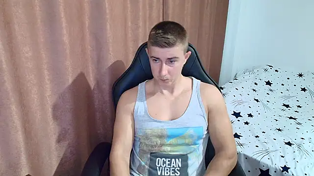 TodMusclePower9 webcam