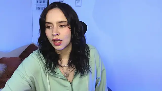 emily_lindey - Emily_Lindey's free webcam - UK Sex Cams