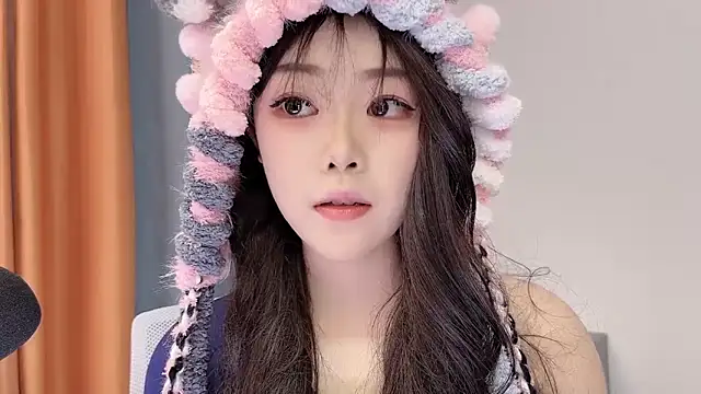 美女smalldaisy在线直播