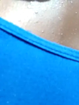 Webcam Model (Too_fresh)  is live.Free join now!