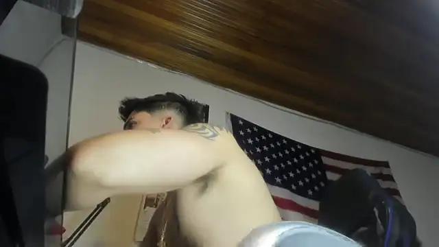 charlie_hotxxx webcam