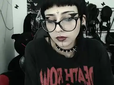 dakota_krall__ webcam