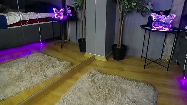 ScarlettJakobs webcam