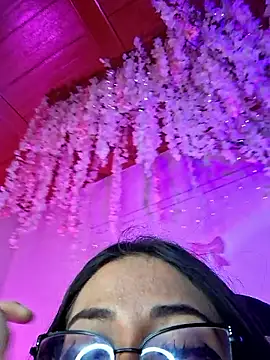 chloebrownn03 - Chloebrownn03's free webcam