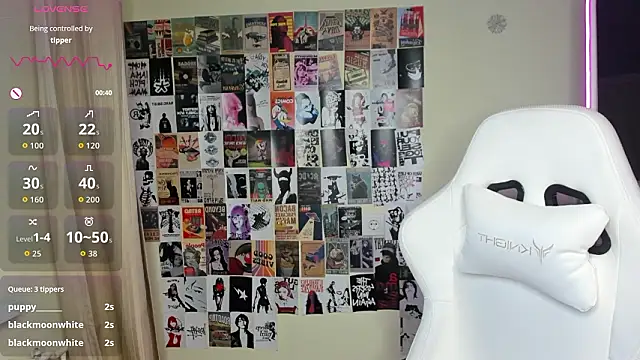 AliceeinWonderlanddd webcam