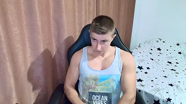 TodMusclePower9 webcam