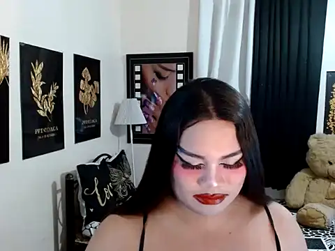 TSbrianaHugeCock webcam