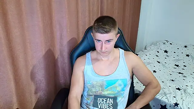 TodMusclePower9 webcam