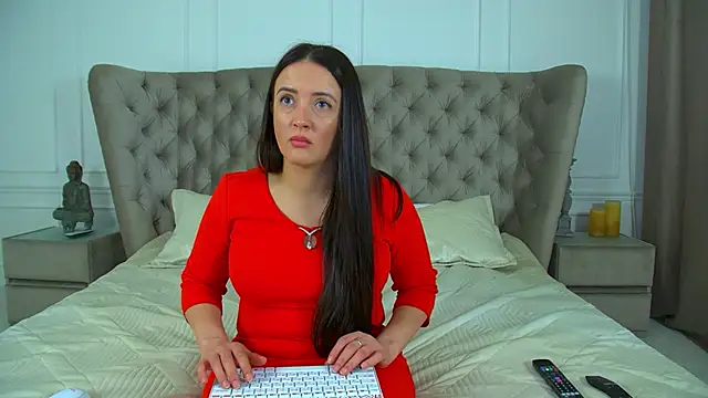 ElinaBellucci webcam