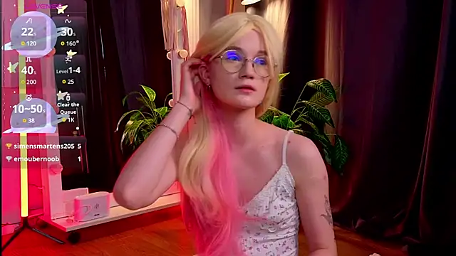 Kitty_smalltits webcam