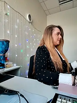 Juicy_PeachLux webcam