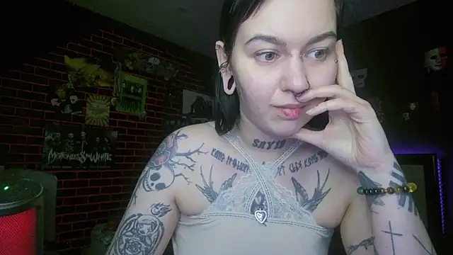 messalinaofficial (F young) - SPANK ME?