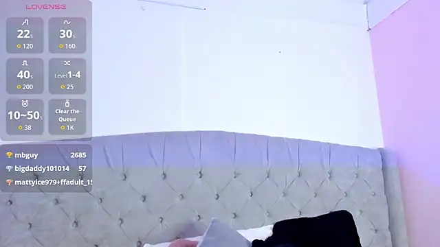 melevansxs (F young) - Ride dildo 🌟