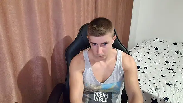 TodMusclePower9 webcam