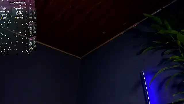 Angel_Snowhotxxx webcam