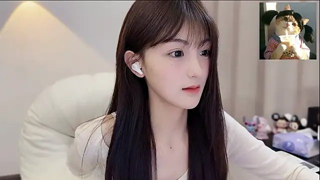 美女LH7在线直播