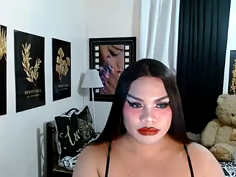 TSbrianaHugeCock webcam