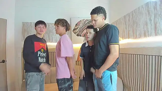 Houseofwarrios webcam