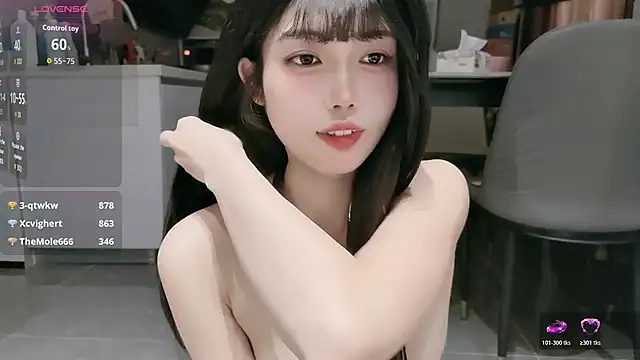 美女sansan-666在线直播