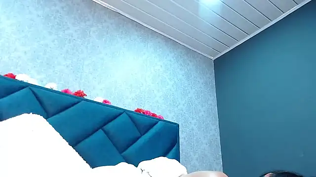 shanthal_bllizz webcam