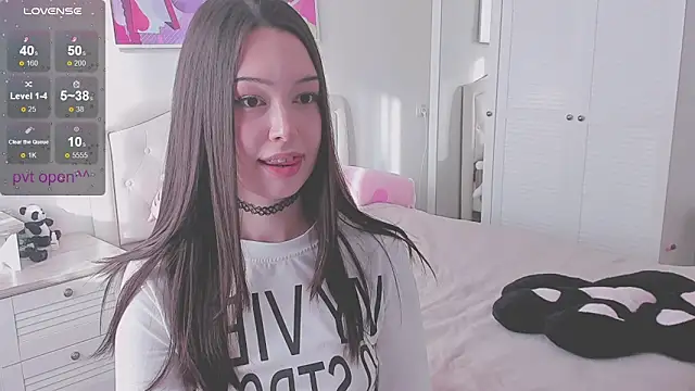 kittenrisha - Kittenrisha's free webcam