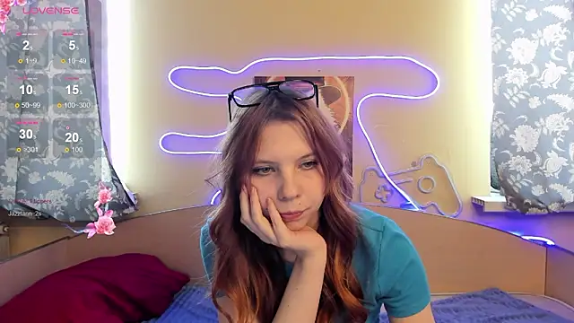 embervexen - EmberVexen's free webcam